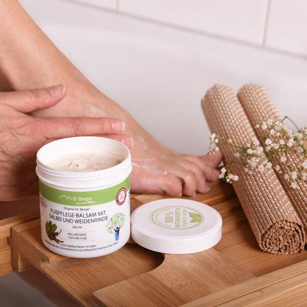 Fusspflege-Balsam mit Salbei & Weidenrinde, 250 ml Intensiv-Pflege, Gegen Fussgeruch, Schweiss & raue Haut, Erfrischend & Belebend