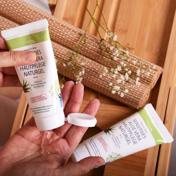 Sensitives Aloe Vera Gel 100ml – 98,3% reiner Natursaft Barbadensis Miller – Natürliche Feuchtigkeitspflege ohne zu fetten für Gesicht & Körper